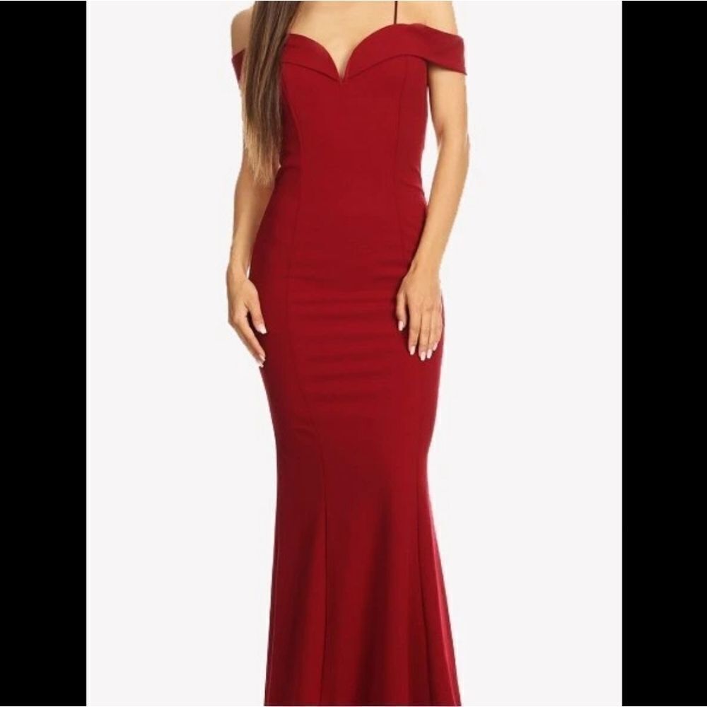 Off the Shoulder Mermaid Gown  - Picture 2 of 3